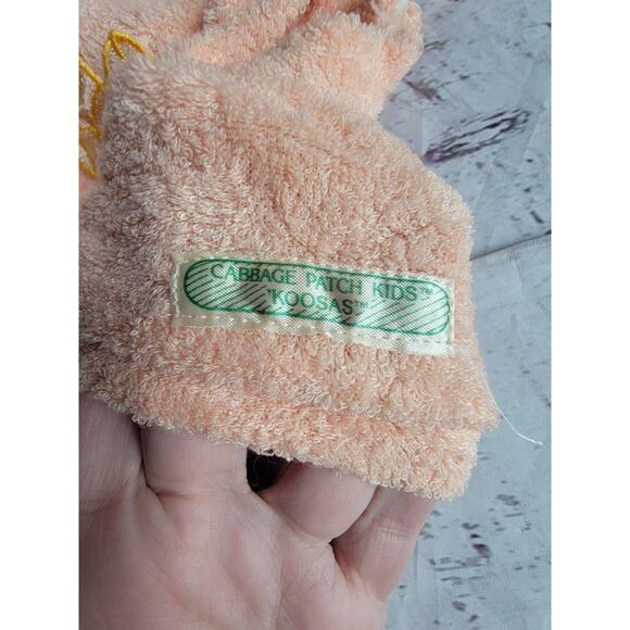 Cabbage Patch Kids Koosas peach pastel shirt only W/ Embroidered bear - Picture 3 of 4